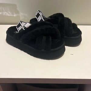 Black UGG slipper shoes size 10, new